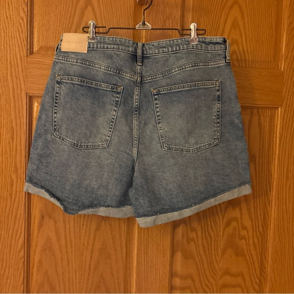 Everlane Blue Jean Shorts - Picture 4 of 5